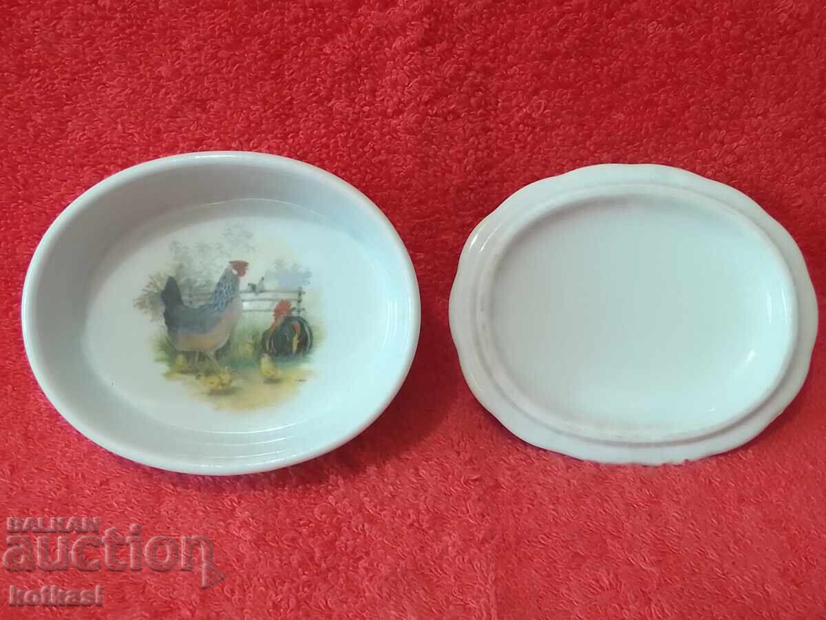 Delivery of Old porcelain jewelry box marked design Rooster Delivery of Old porcelain jewelry box marked design Rooster