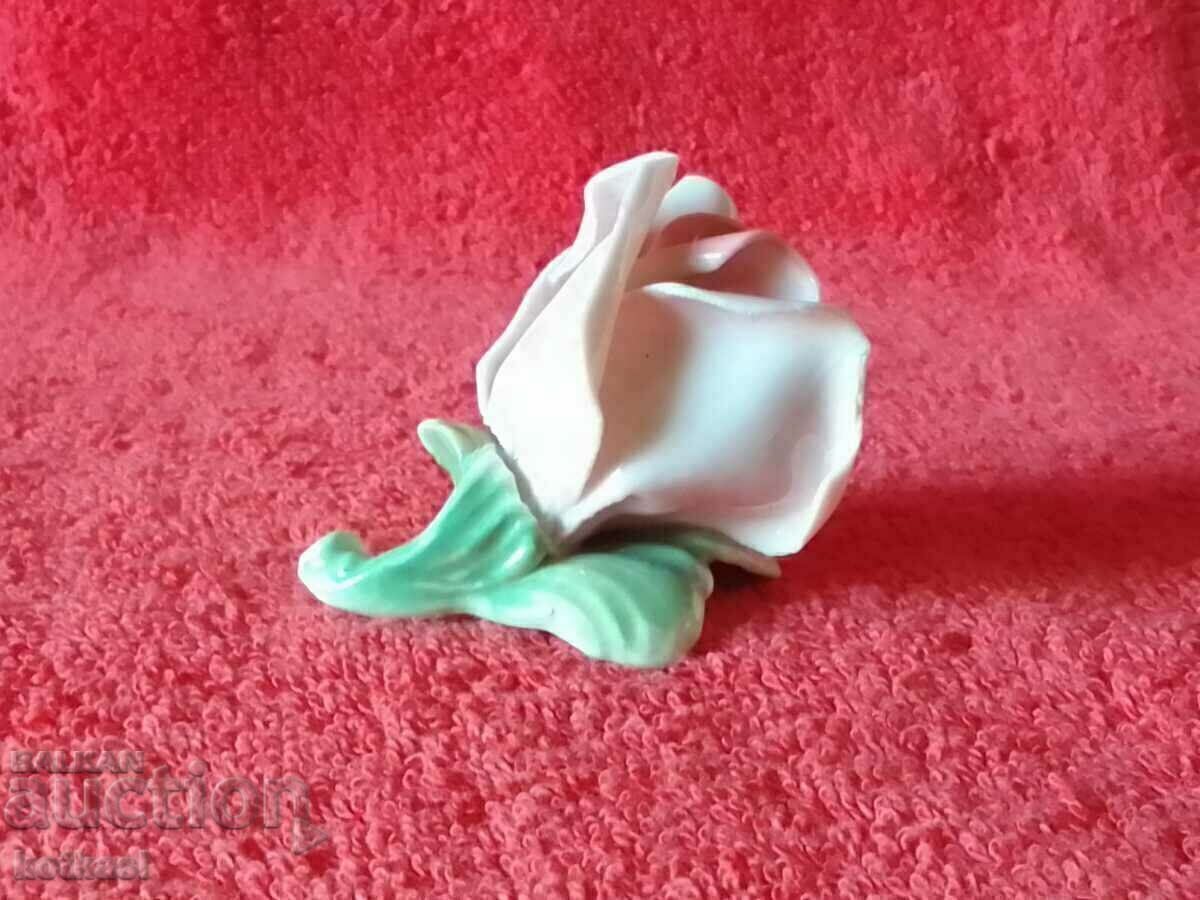 Figurină veche din porțelan German Flower Rose Karl Ens Figurină veche din porțelan German Flower Rose Karl Ens
