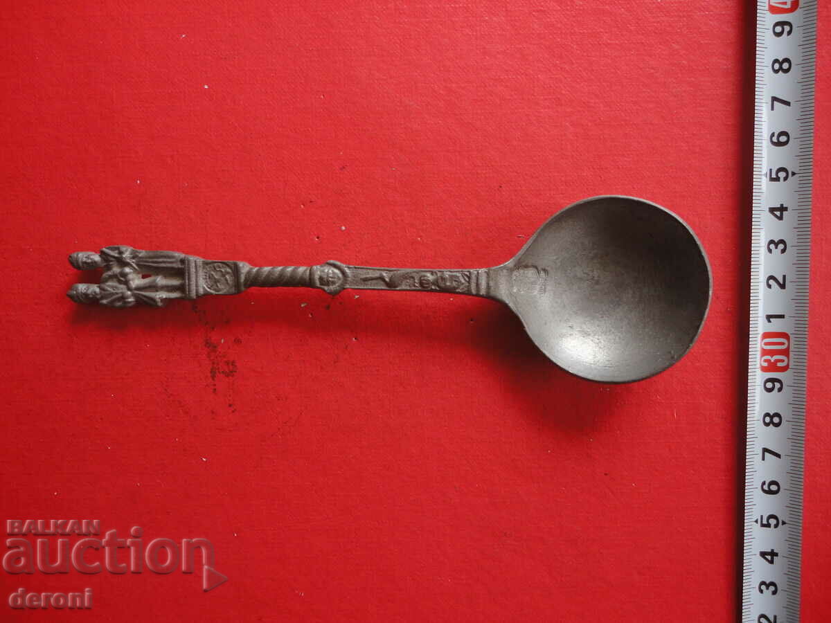 Αντίκα κουτάλι κασσίτερου 1 με τιμή 20.00 BGN | € 10.23 Αντίκα κουτάλι κασσίτερου 1 με τιμή 20.00 BGN | € 10.23