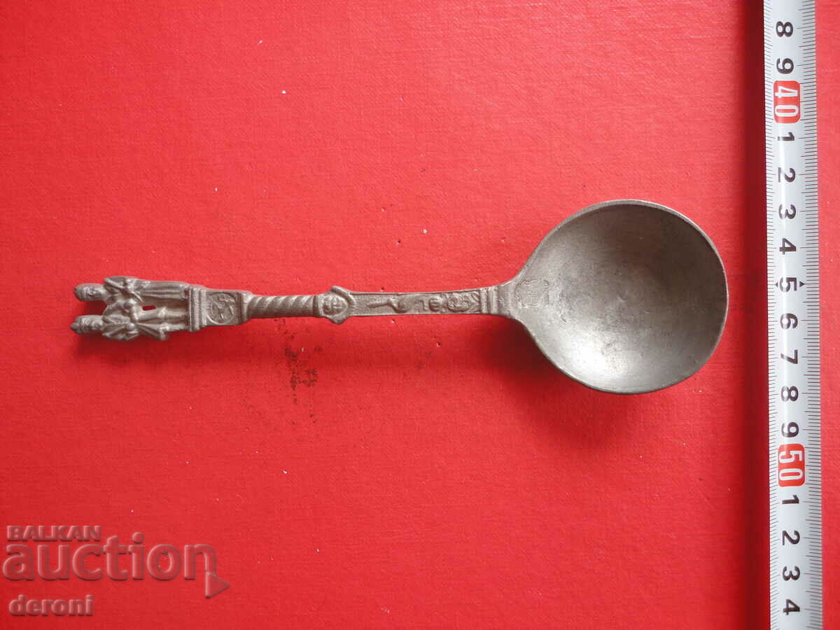 Antique pewter spoon 2 with price 20.00 BGN | € 10.23 Antique pewter spoon 2 with price 20.00 BGN | € 10.23