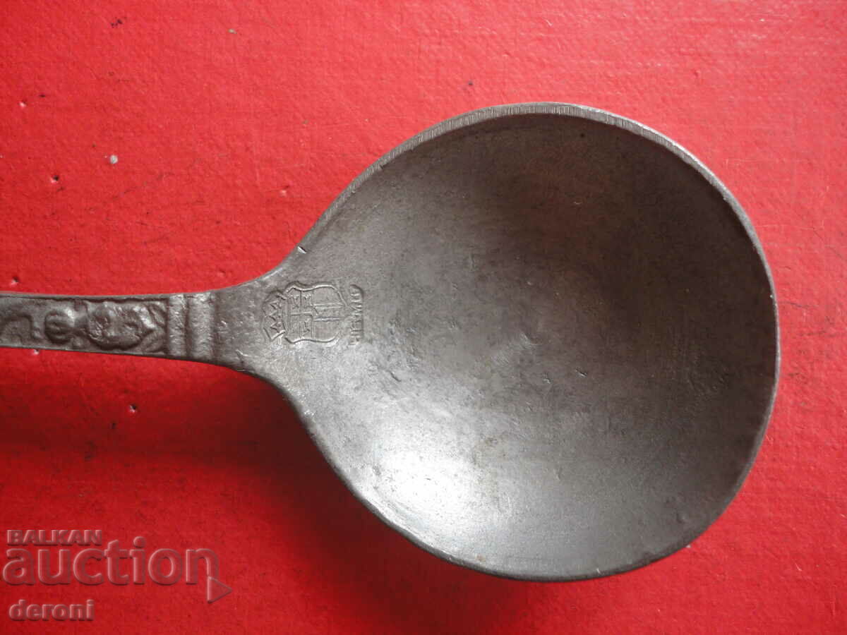 Auction Antique pewter spoon 2 Auction Antique pewter spoon 2
