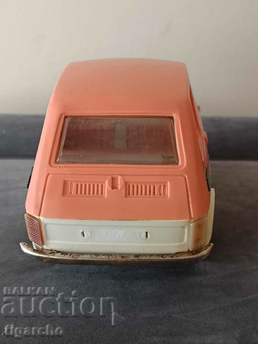 Delivery of Old Polish Fiat pram Delivery of Old Polish Fiat pram