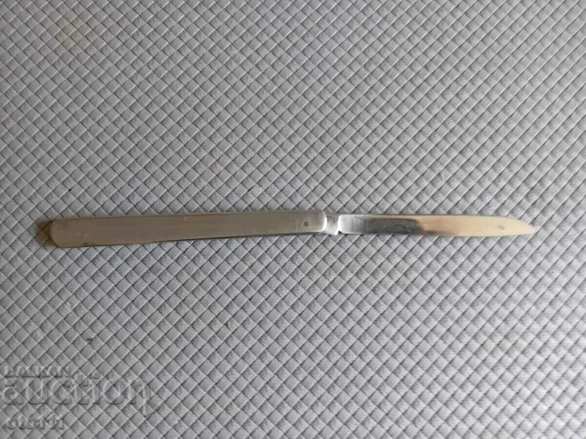 Delivery of OLD TASTING KNIFE - P,DENEV Delivery of OLD TASTING KNIFE - P,DENEV