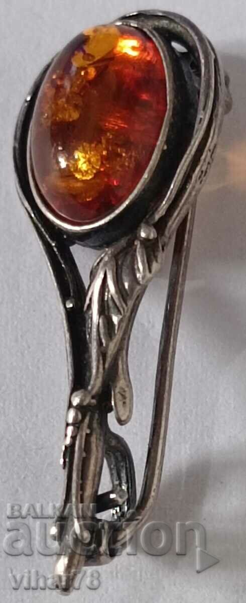 Silver Brooch with Amber with price 99.99 BGN | € 51.12 Silver Brooch with Amber with price 99.99 BGN | € 51.12