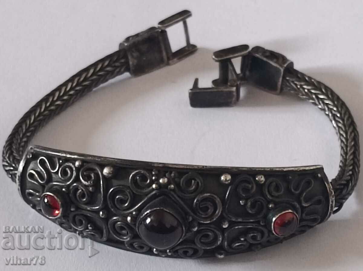 Livrarea Bratara din argint cu granat - SUARTI - proba 925