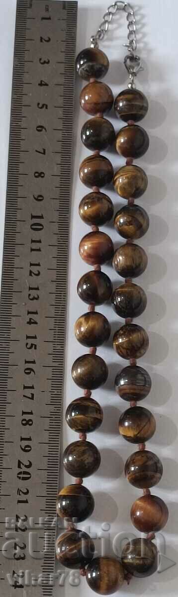 Un colier cu preț 45.99 BGN | € 23.51 Un colier cu preț 45.99 BGN | € 23.51