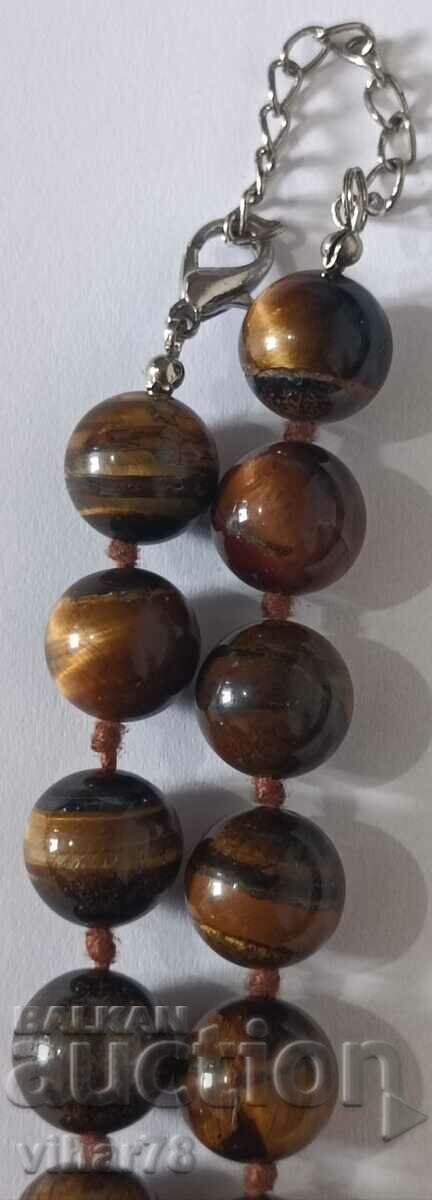 Un colier - 6 Un colier - 6