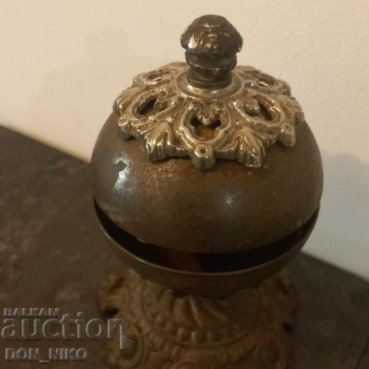 Venetian Servant Bell 19th century, Table bell - 6 Venetian Servant Bell 19th century, Table bell - 6