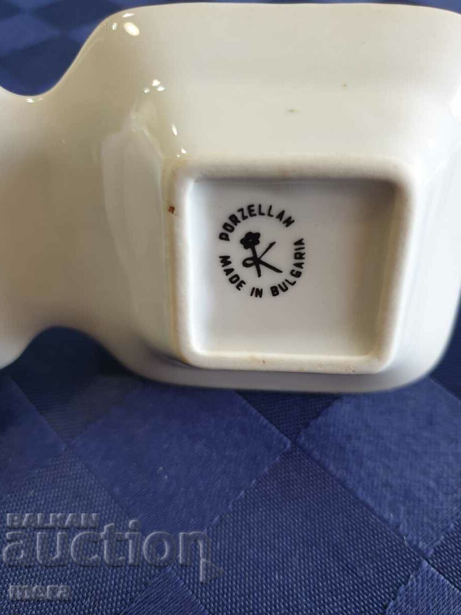 Porcelain salt shaker - "Kitka" - Novi Pazar - 5 Porcelain salt shaker - "Kitka" - Novi Pazar - 5