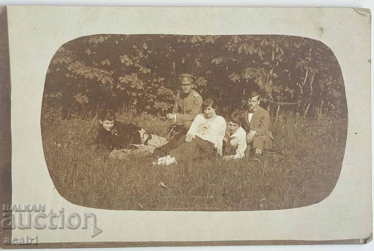 Στο πάρκο με τα ξαδέρφια 1919