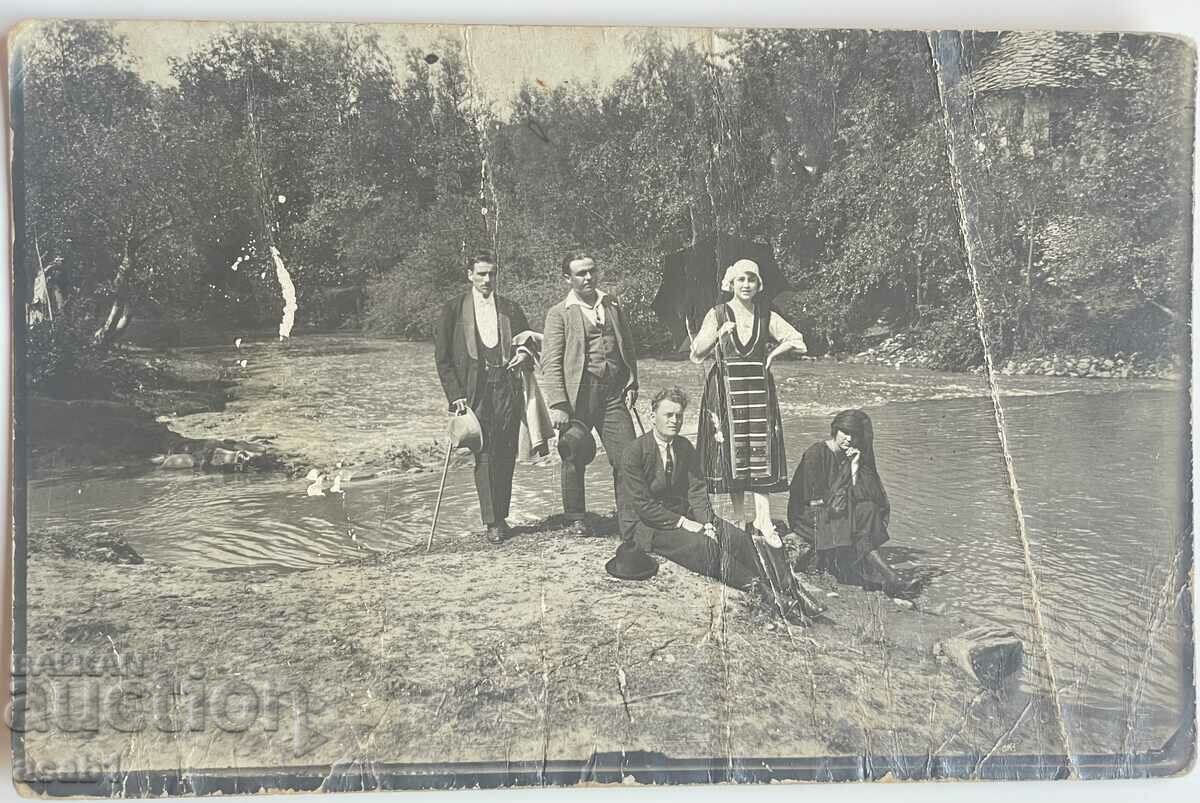 Χωριό Ugarchin στον ποταμό 1921