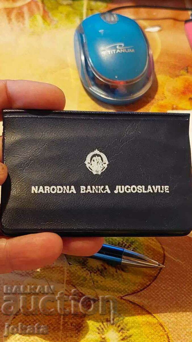 Delivery of lot 10 dinars jubilee