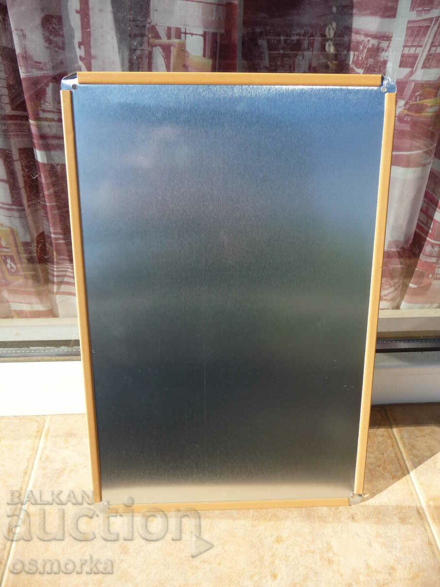 Δημοπρασία Μεταλλική επιγραφή Να είναι ή να εμφανίζεται Αυτό είναι το ερώτημα Δημοπρασία Μεταλλική επιγραφή Να είναι ή να εμφανίζεται Αυτό είναι το ερώτημα