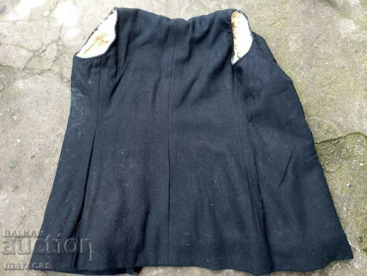 Auction Old woolen garment, gulak Auction Old woolen garment, gulak