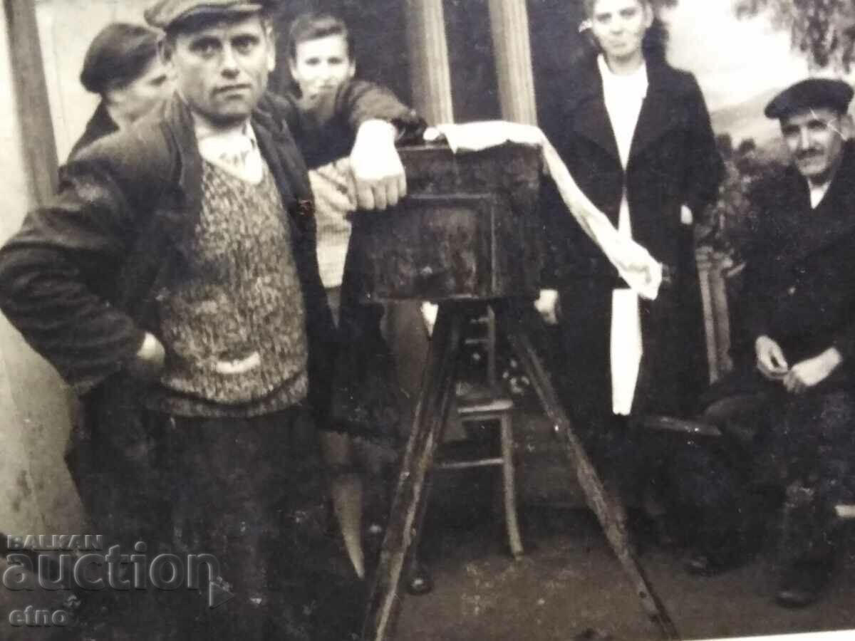 ROYAL PHOTO - CAMERA with price 10.00 BGN | € 5.11 ROYAL PHOTO - CAMERA with price 10.00 BGN | € 5.11