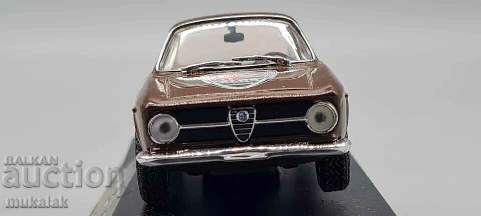1:43 Solido Alfa Romeo 1300 Junior Coupe RALLY MODEL - 5