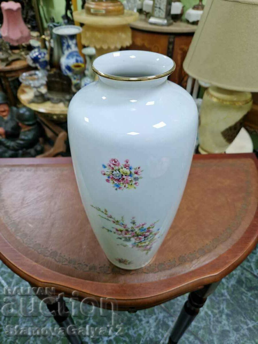 Livrarea Vază antică unică din porțelan german Livrarea Vază antică unică din porțelan german