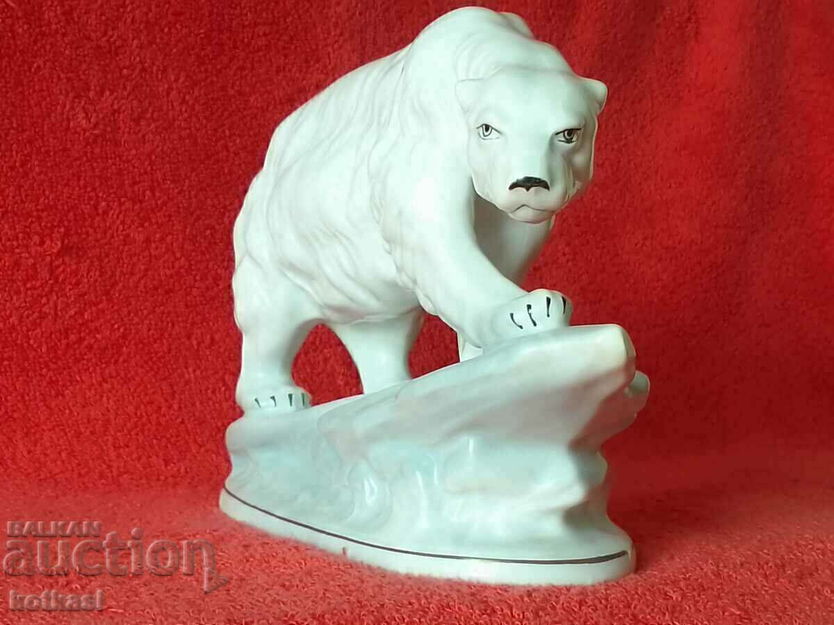 Old porcelain figure White Bear Romania ARPO gilding with price 185.50 BGN | € 94.84 Old porcelain figure White Bear Romania ARPO gilding with price 185.50 BGN | € 94.84