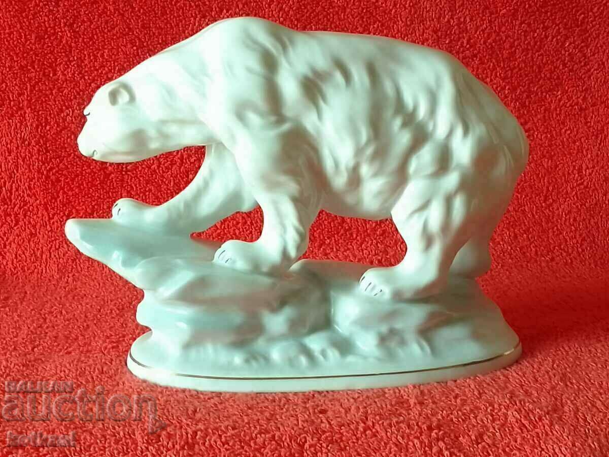 Delivery of Old porcelain figure White Bear Romania ARPO gilding Delivery of Old porcelain figure White Bear Romania ARPO gilding