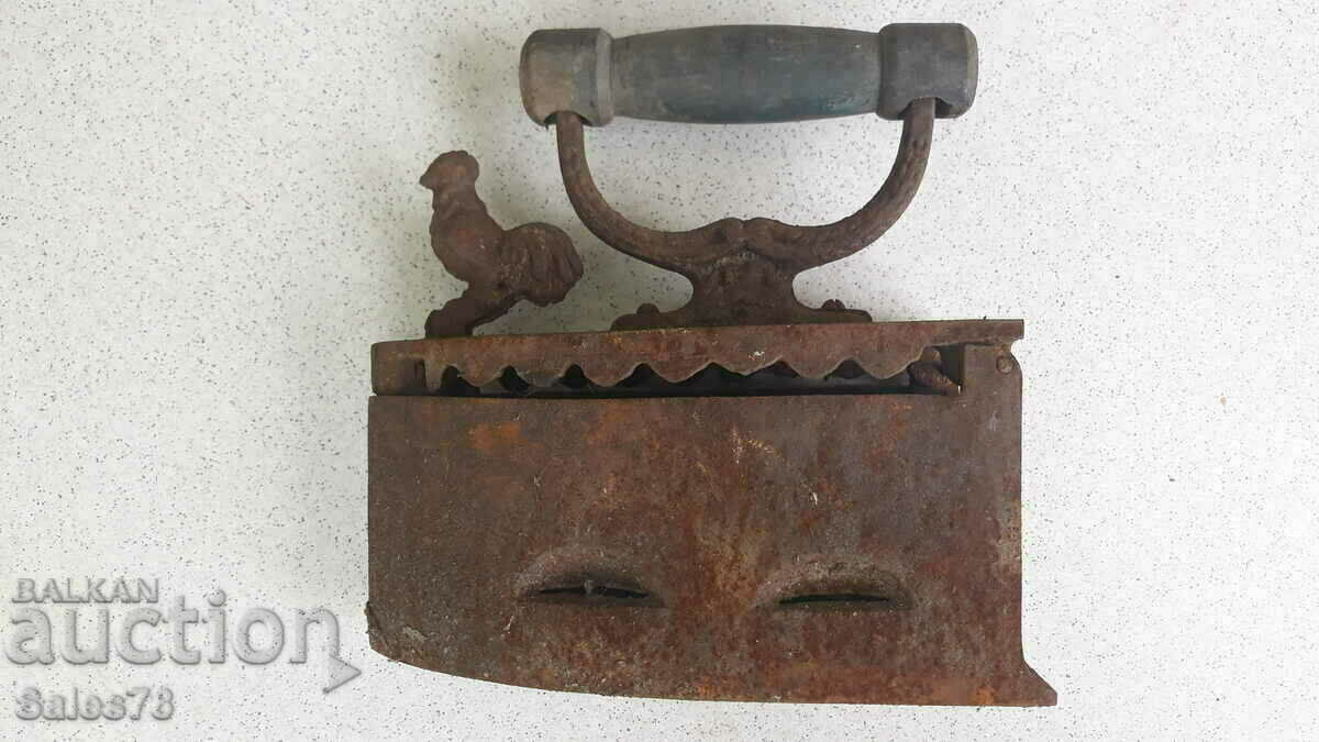 Old charcoal iron, interior, decoration with price 45.00 BGN | € 23.01 Old charcoal iron, interior, decoration with price 45.00 BGN | € 23.01