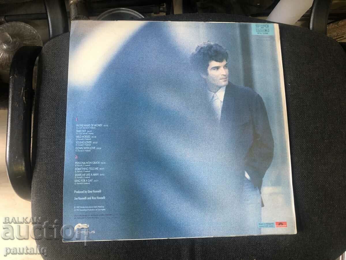 GINO VANELLI with price 2.00 BGN | € 1.02