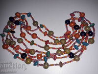 LONG NECKLACE. BEADS, WOOD