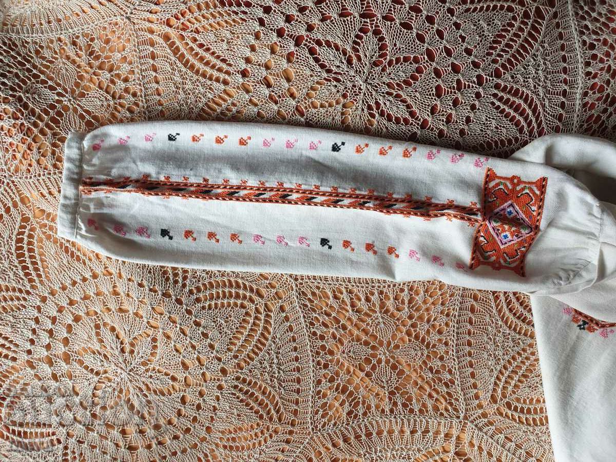 Youth/men's/folk costume shirt - 5 Youth/men's/folk costume shirt - 5