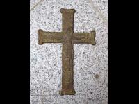 Cruce religioasă, bronz
