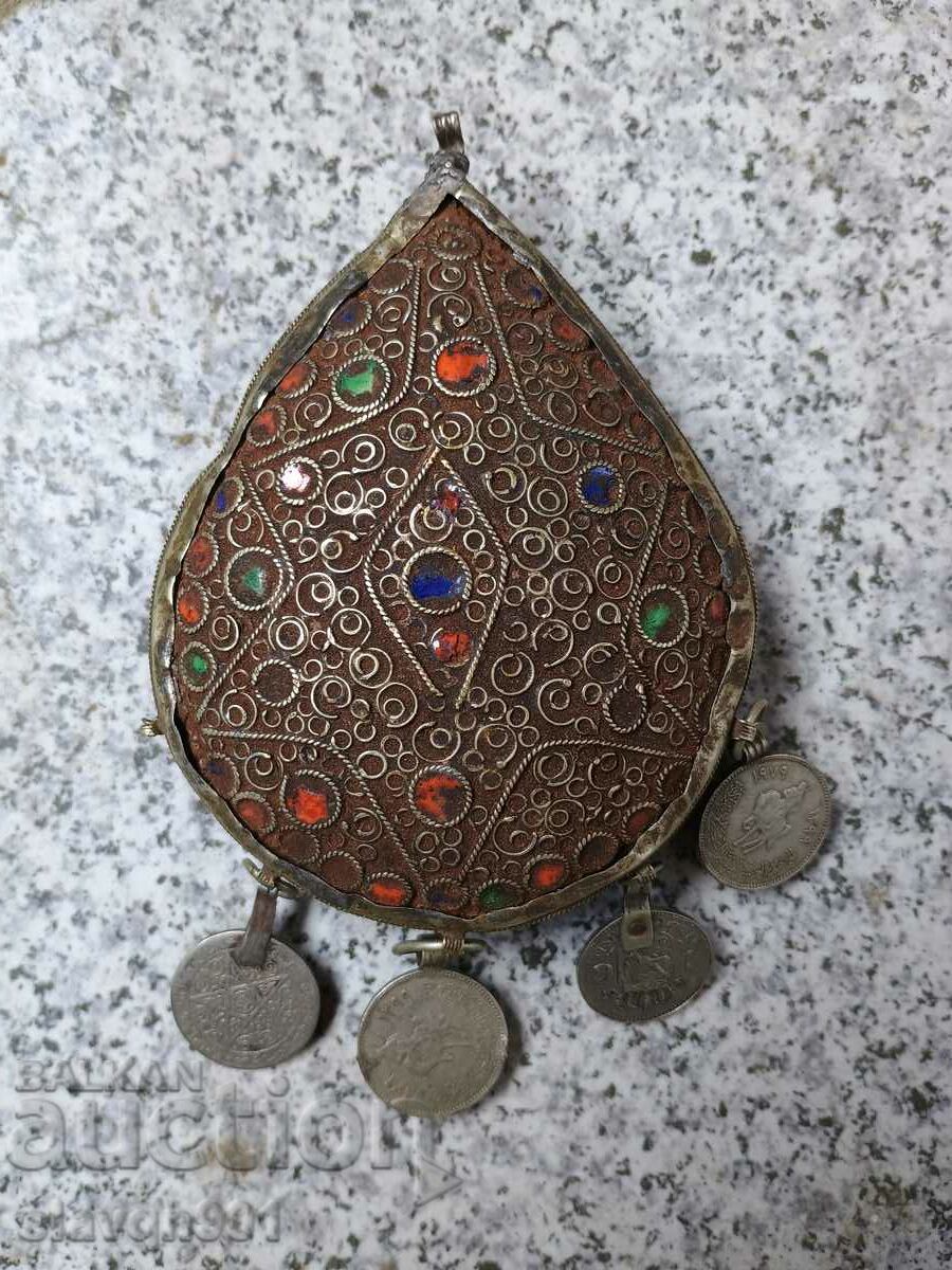 Ottoman jewelry with coins