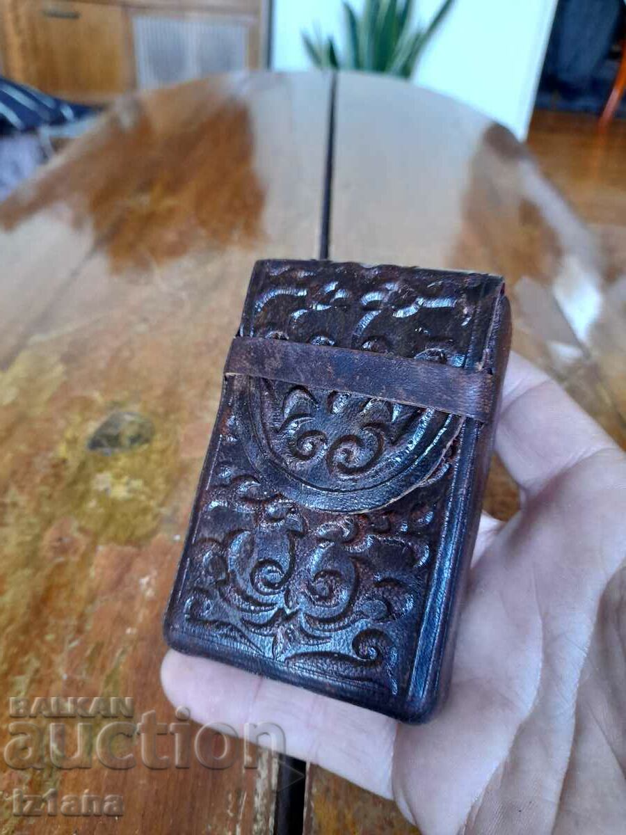 Old leather snuffbox for cigarettes, case with price 22.00 BGN | € 11.25