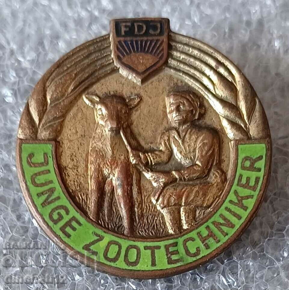 Auction Agriculture. FDJ JUNGE ZOOTECHNIKER. Animal husbandry Auction Agriculture. FDJ JUNGE ZOOTECHNIKER. Animal husbandry