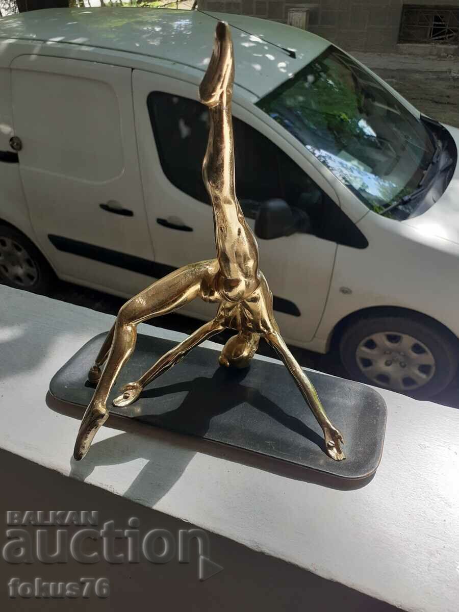 Delivery of Old antique inkwell with ballerina figure statuette Delivery of Old antique inkwell with ballerina figure statuette