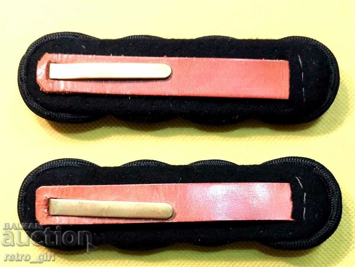 Epaulettes, epaulettes. with price 29.90 BGN | € 15.29