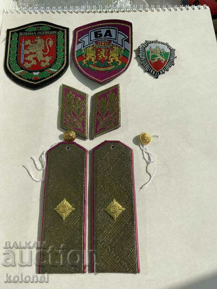 Epaulettes and collars of the military police general/contemporary/