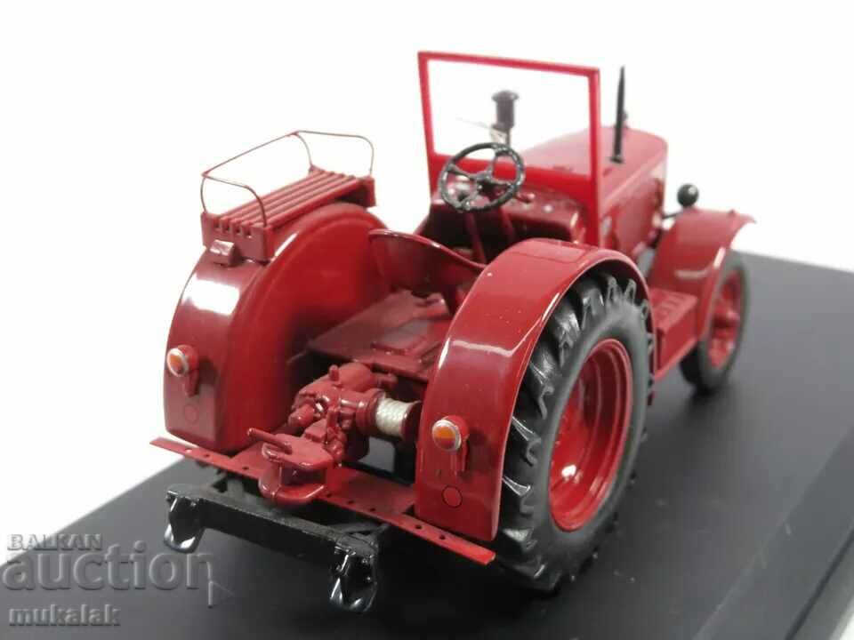 Auction  1:43 Schuco Hanomag R40 TRACTOR TROLLEY TOY MODEL