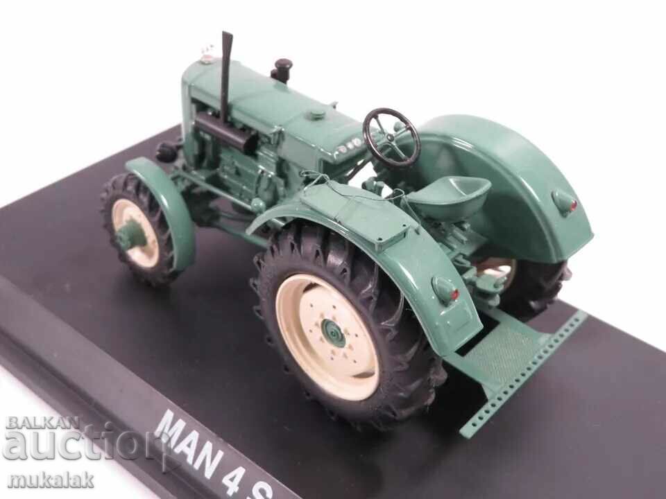 Delivery of 1:43 Schuco MAN 4 S 2 TRACTOR TROLLEY TOY MODEL