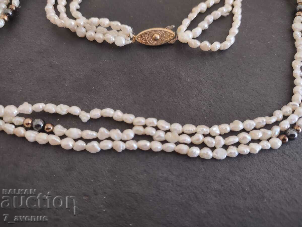Auction  Very old natural pearl necklace, 05/16/24