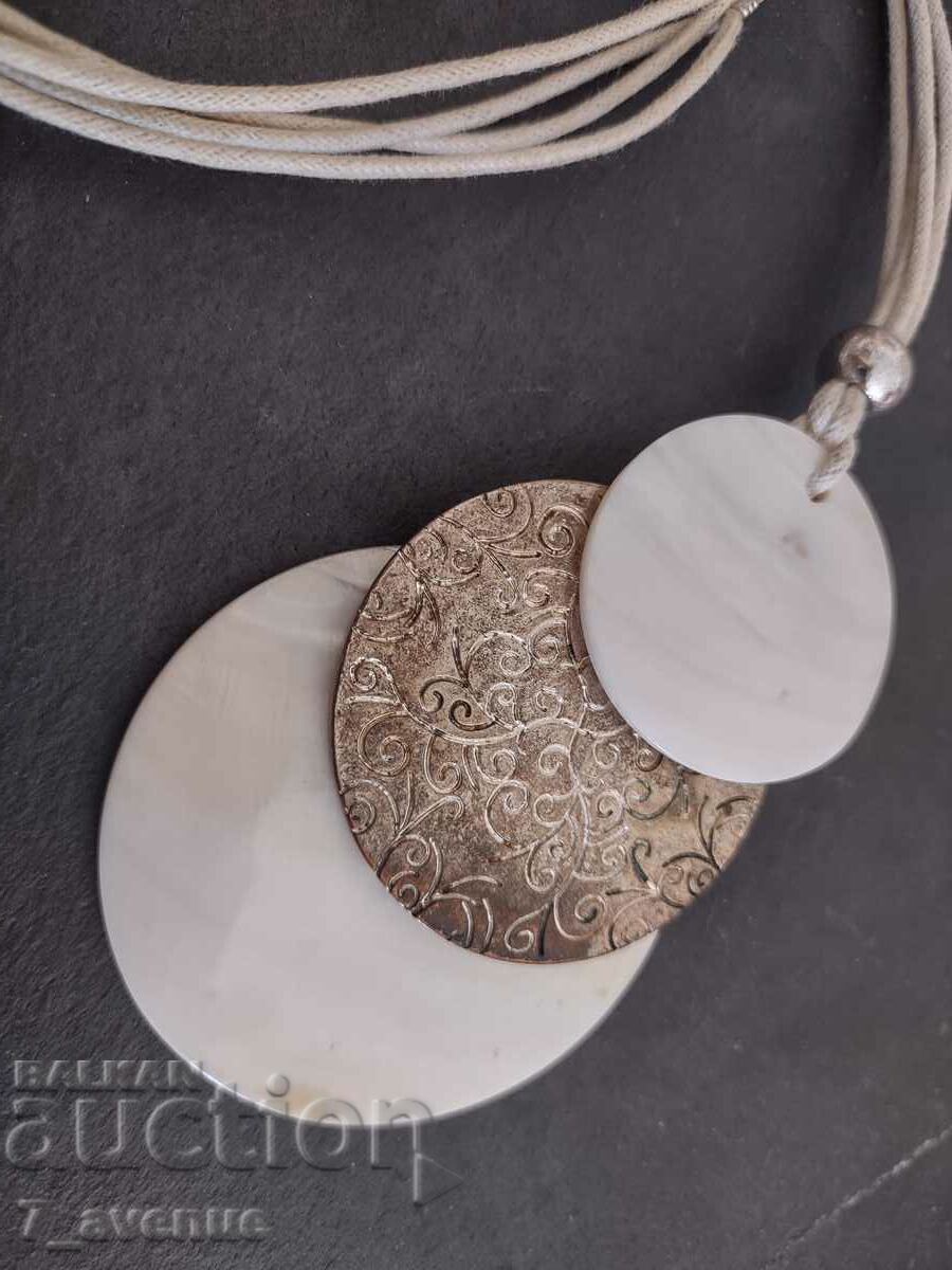 Necklace, 70 cm long necklace, handmade mother of pearl, 16.05.24 with price 49.00 BGN | € 25.05 Necklace, 70 cm long necklace, handmade mother of pearl, 16.05.24 with price 49.00 BGN | € 25.05