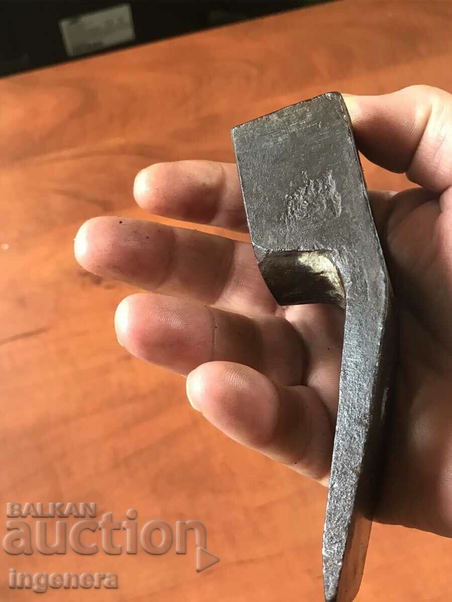 Auction TESLA TESLIC MARK OLD TOOL Auction TESLA TESLIC MARK OLD TOOL