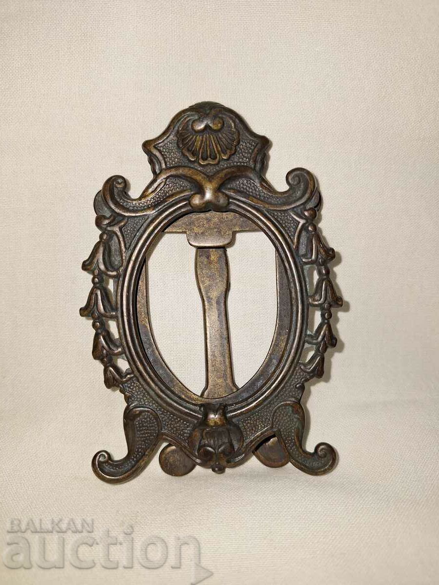 Old tabletop bronze photo frame Old tabletop bronze photo frame