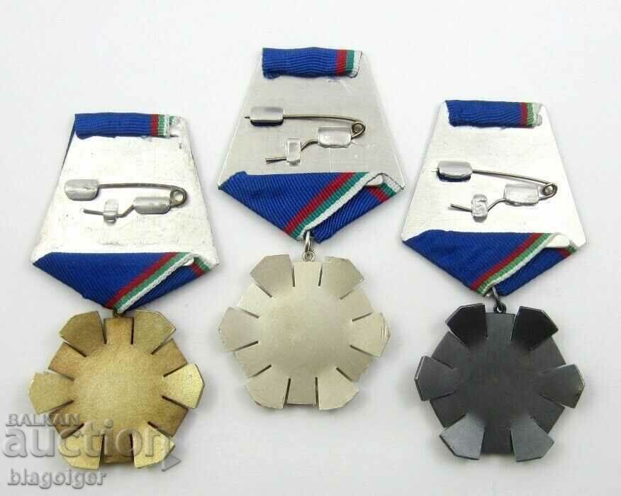 Auction NRB-Order of Labor Glory-Complete set-Excellent Auction NRB-Order of Labor Glory-Complete set-Excellent