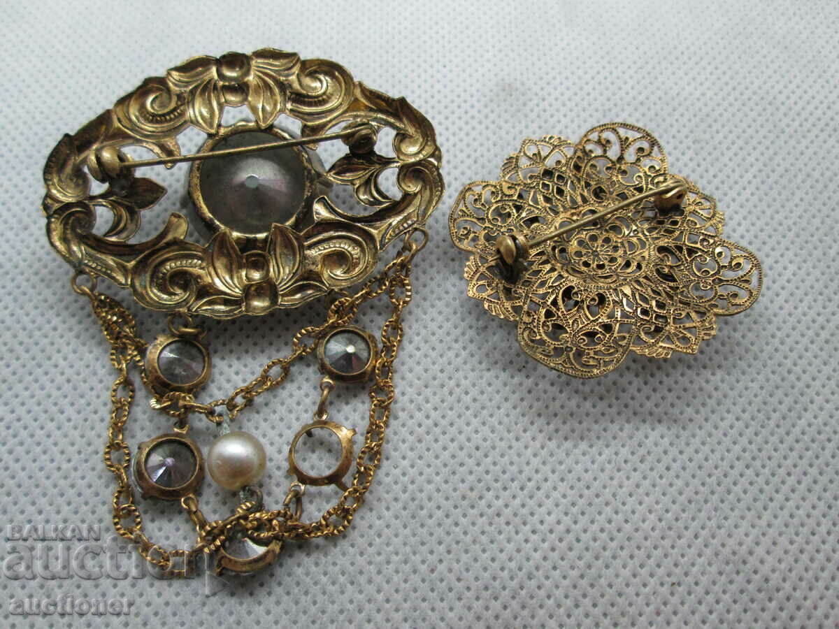 Delivery of OLD BROOCHES-2 PCS