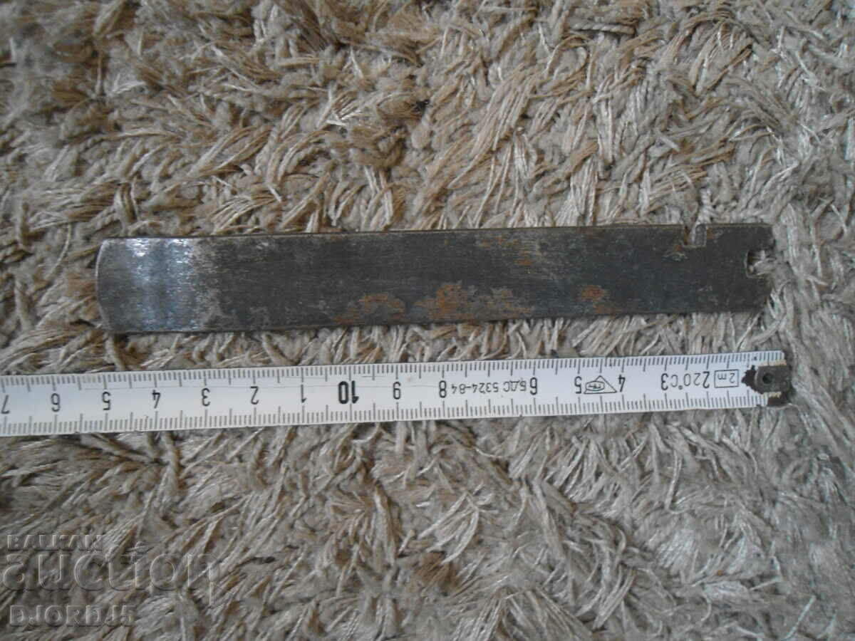 Delivery of An old specialized tool Delivery of An old specialized tool