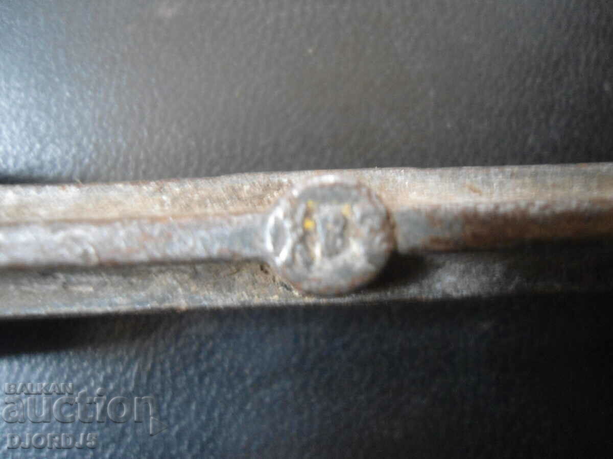 Old key, 8 in 1, marked - 5 Old key, 8 in 1, marked - 5