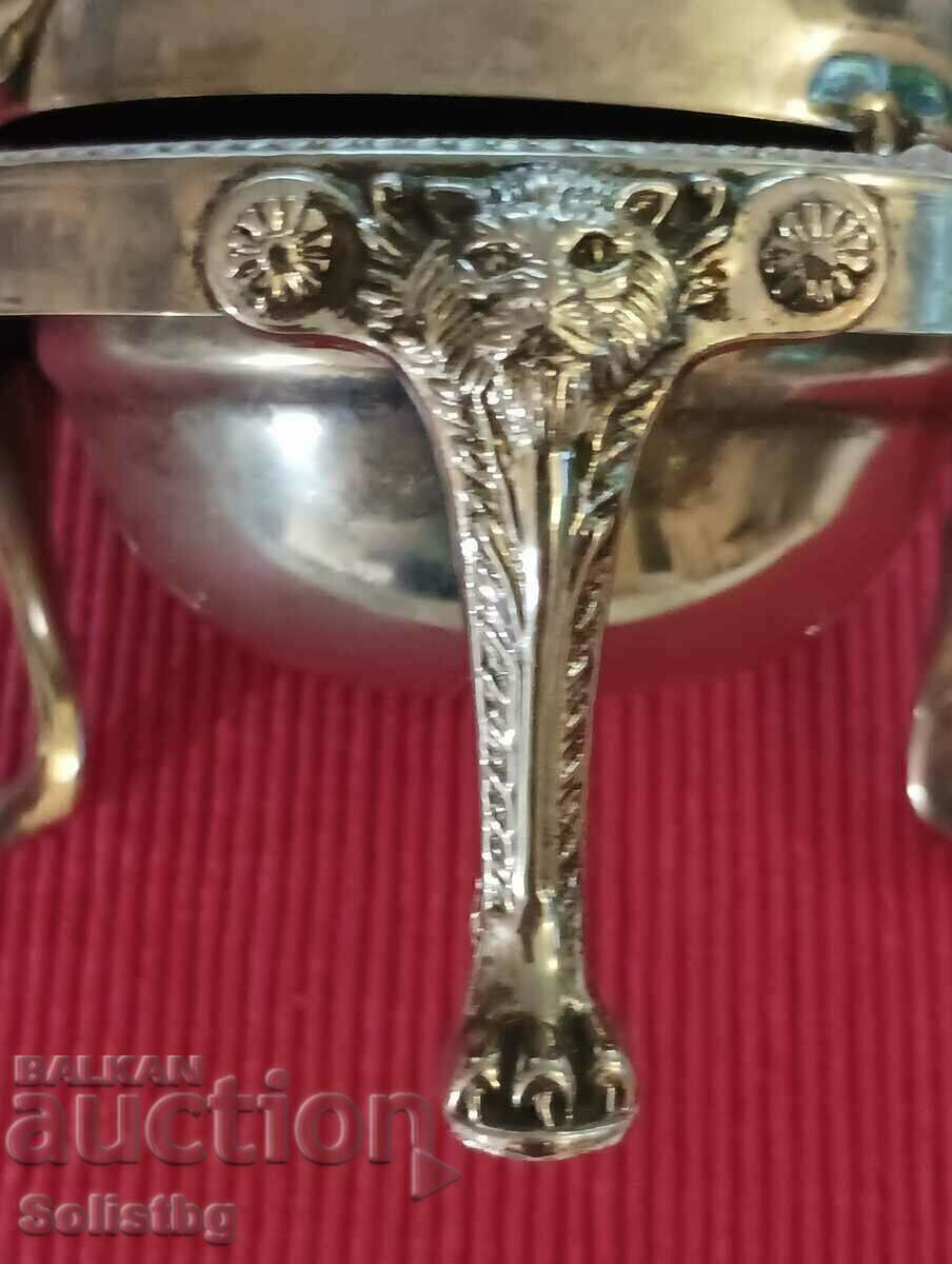 Delivery of Vintage Caviar, Butter Cooler. Delivery of Vintage Caviar, Butter Cooler.