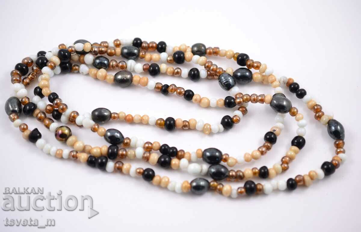 Long necklace with various beads