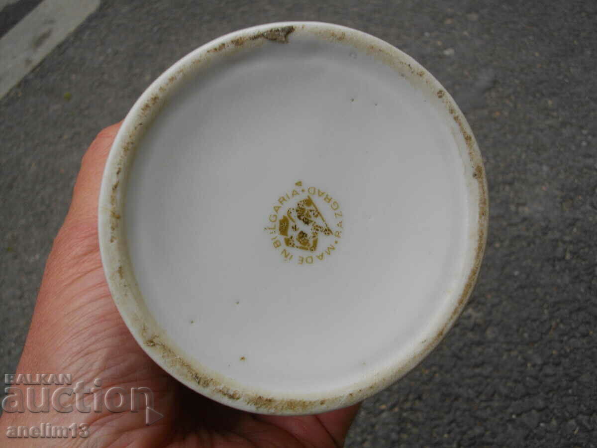 Delivery of SOC VASE BFM SHOP PORCELAIN RAZGRAD Delivery of SOC VASE BFM SHOP PORCELAIN RAZGRAD