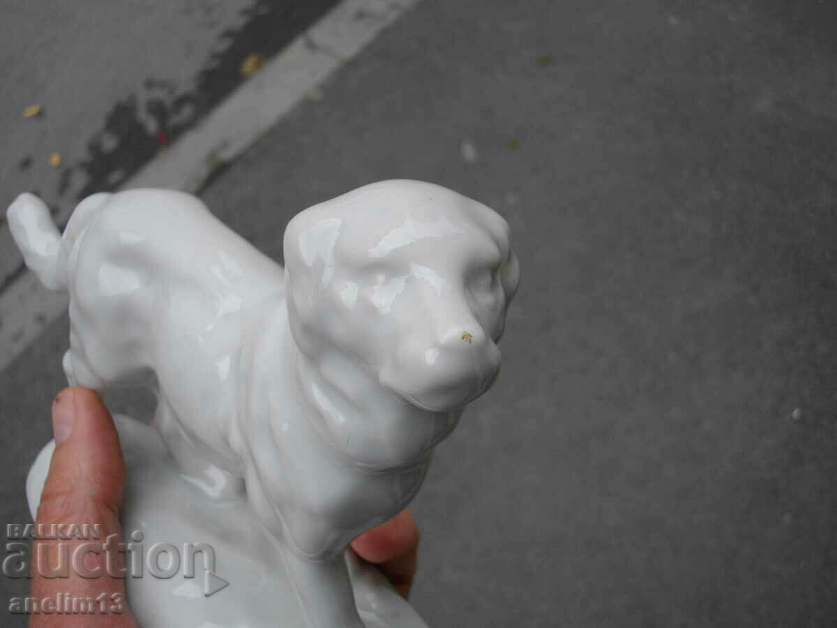 Delivery of OLD PORCELAIN DOG IZIDA KARAKACHAN SHEPHERD Delivery of OLD PORCELAIN DOG IZIDA KARAKACHAN SHEPHERD