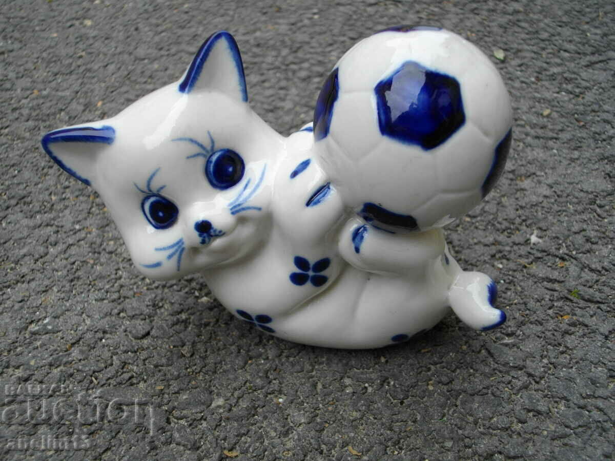 ΠΑΛΙΑ ΠΟΡΣΕΛΑΝΙΝΗ ΓΑΤΑΤΑ ΜΕ ΜΠΑΛΑ με τιμή 40.00 BGN | € 20.45 ΠΑΛΙΑ ΠΟΡΣΕΛΑΝΙΝΗ ΓΑΤΑΤΑ ΜΕ ΜΠΑΛΑ με τιμή 40.00 BGN | € 20.45