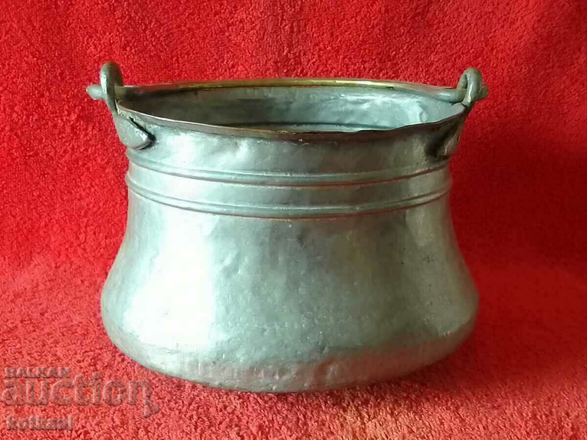 Auction Old little Bear for water Copper tinned Auction Old little Bear for water Copper tinned